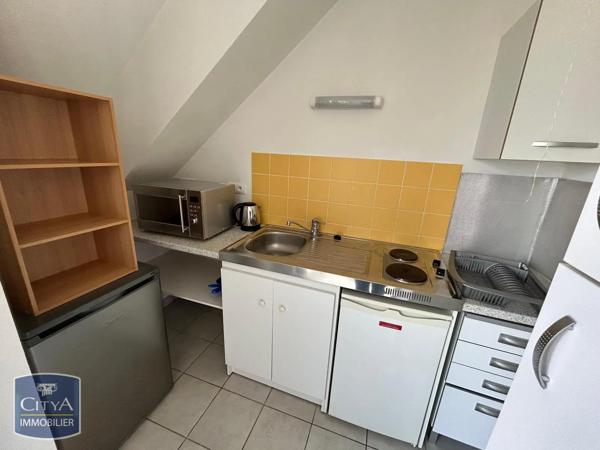 Appartement à louer 2 pièces 53.52m² Saint-Quentin (02100)