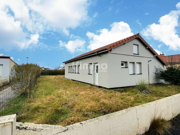 Maison rénovée, plain-pied de 80 m2 à Freyming-Merlebach