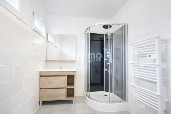 Maison rénovée, plain-pied de 80 m2 à Freyming-Merlebach