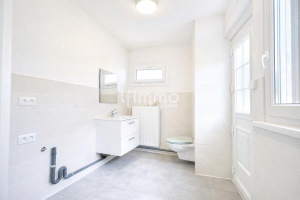 Maison rénovée, plain-pied de 80 m2 à Freyming-Merlebach