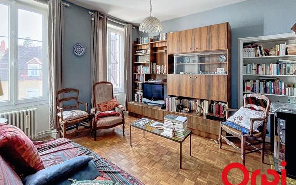 Maison à vendre    7 pièces • 210 m2 Sancoins