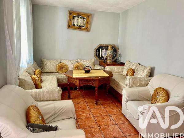 Maison à vendre 7 pièces 133 m² Arles