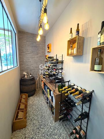 MAISON À VENDRE DE 4 PIÈCES DE 146,00 M²