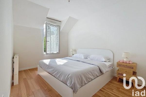 Maison 4 pièces de 85 m² à Pringy (77310)