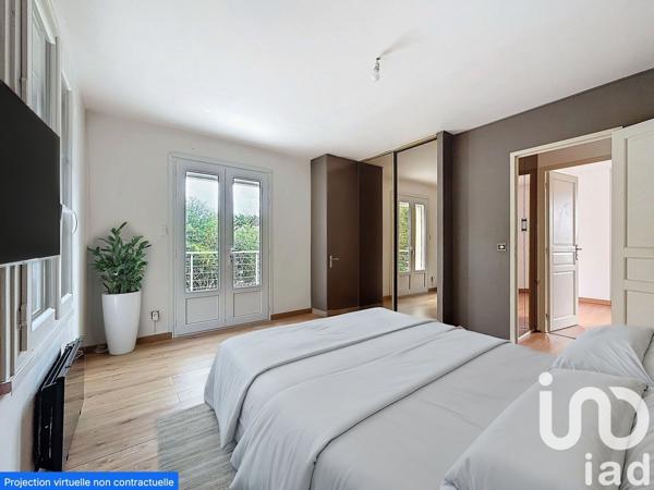 Maison 8 pièces de 153 m² à Saint-Chéron (91530)