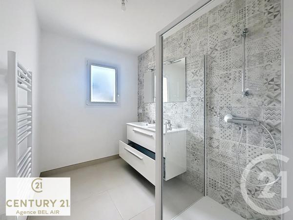 Maison à vendre  6 pièces - 102,55 m 2   PENESTIN  - 56