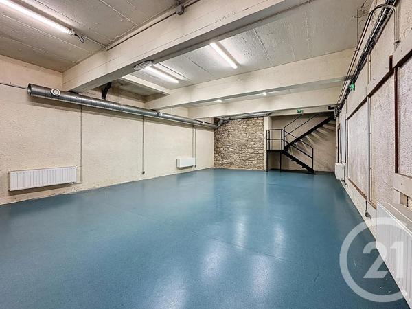 Immeuble à vendre  913 m 2   BREST  - 29