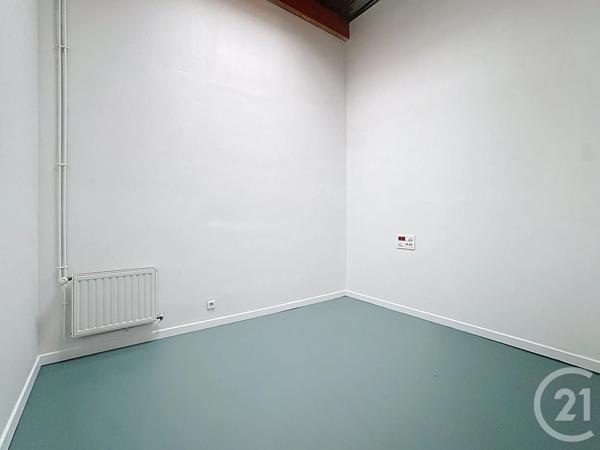 Immeuble à vendre  913 m 2   BREST  - 29