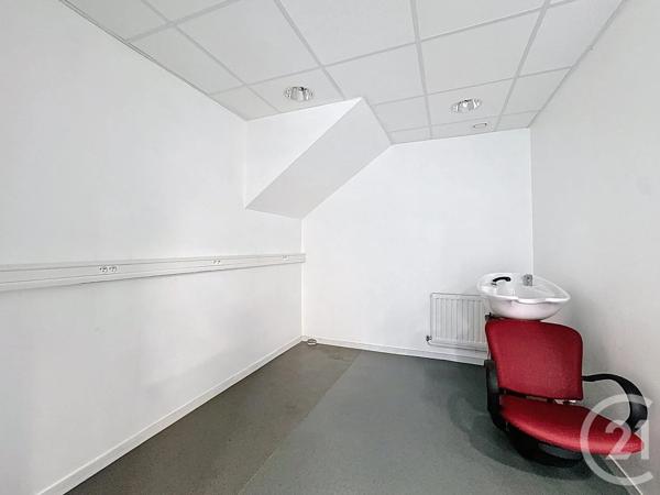 Immeuble à vendre  913 m 2   BREST  - 29