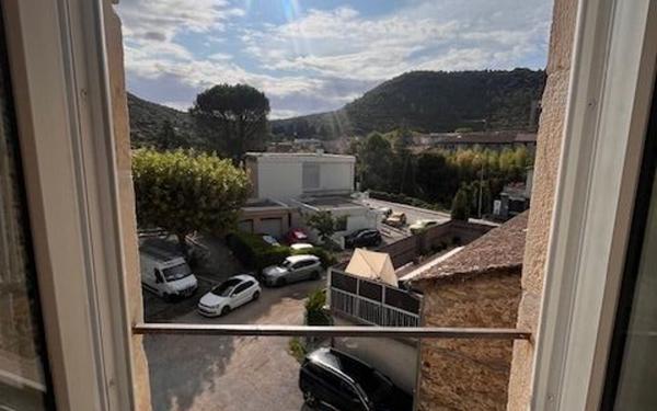 Appartement à louer    4 pièces •  Les Vans