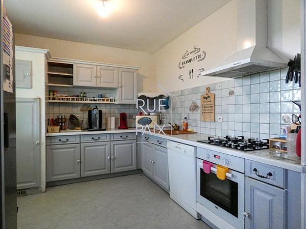 86450 PLEUMARTIN Maison sur sous sol complet à PLEUMARTIN