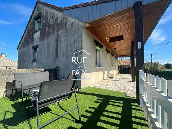 86450 PLEUMARTIN Maison sur sous sol complet à PLEUMARTIN