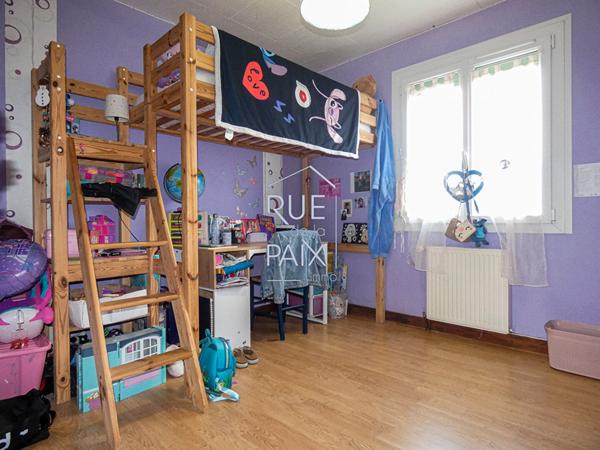 86450 PLEUMARTIN Maison sur sous sol complet à PLEUMARTIN