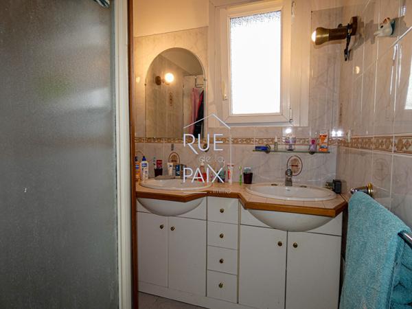 86450 PLEUMARTIN Maison sur sous sol complet à PLEUMARTIN