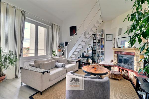 BORDEAUX quartier judaïque - à vendre appartement en duplex avec trois chambres, un bureau et une cave