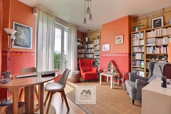 BORDEAUX quartier judaïque - à vendre appartement en duplex avec trois chambres, un bureau et une cave