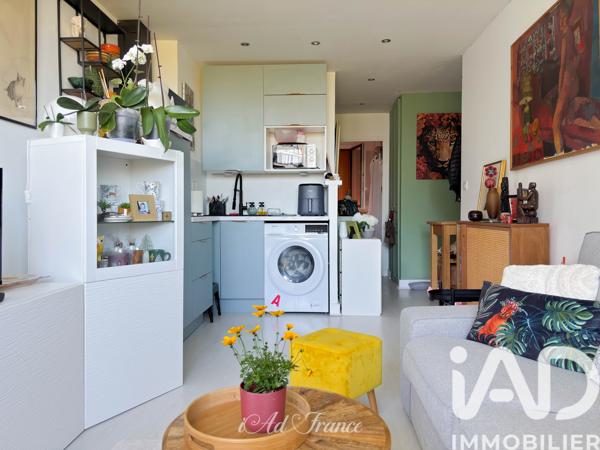 Appartement à vendre 2 pièces 28,41 m² Fontenay-le-Fleury