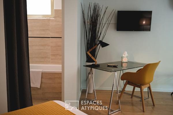 Parenthèse bucolique : Maison d’Hôtes avec Patio et Espaces Privatifs