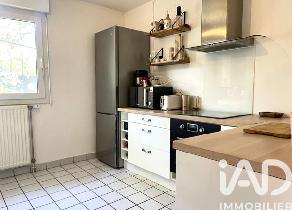 Location appartement 2 pièces 48,82 m² Jouy-le-Moutier