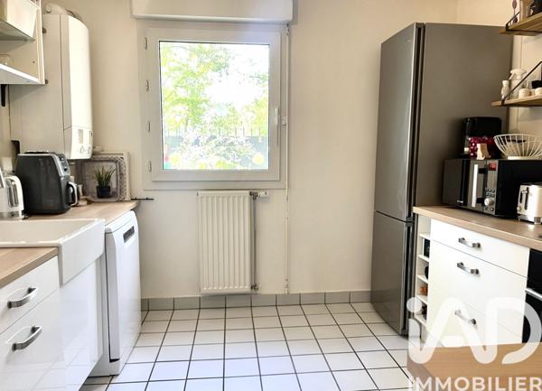 Location appartement 2 pièces 48,82 m² Jouy-le-Moutier