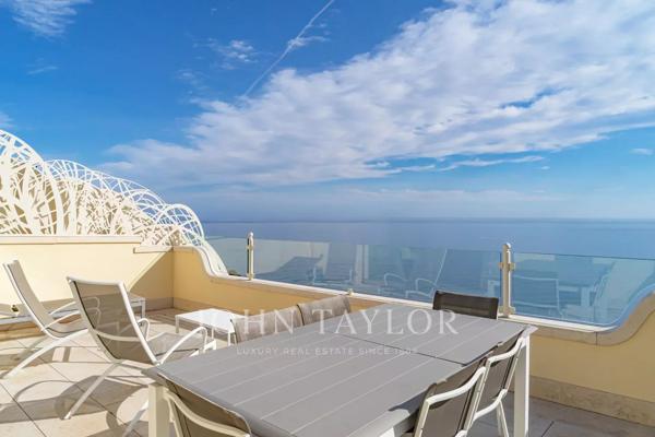 Roquebrune Cap martin - luxueuse Villa 5 chambres - piscine - vue mer panoramique - vaste garage