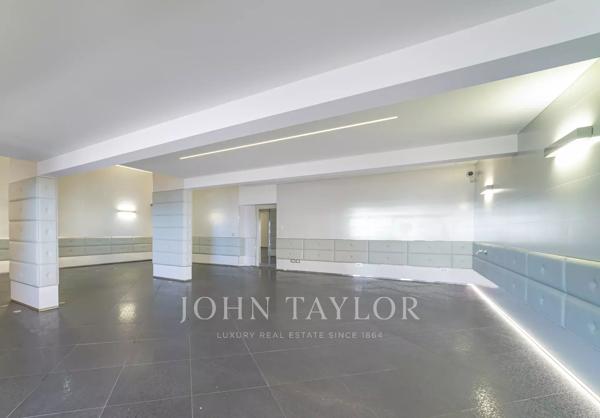 Roquebrune Cap martin - luxueuse Villa 5 chambres - piscine - vue mer panoramique - vaste garage