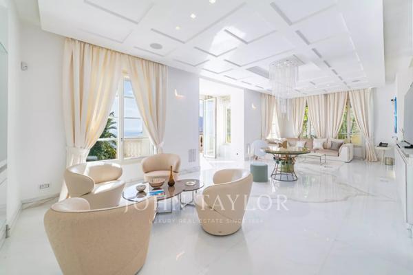 Roquebrune Cap martin - luxueuse Villa 5 chambres - piscine - vue mer panoramique - vaste garage