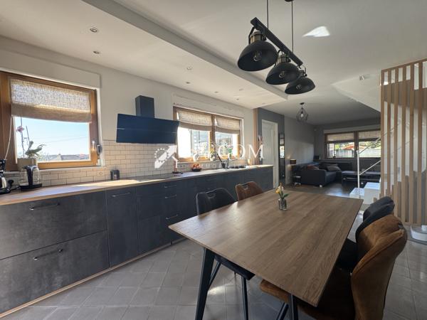 Maison 5 pièce(s) 4 chambre(s) 134 m²