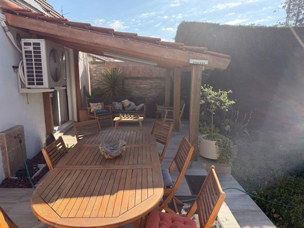 A VENDRE - Maison 5 pièce(s) 120 m2 à MEAUX, garage et jardin.