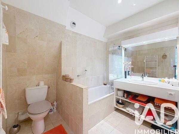 Appartement à vendre 3 pièces 89 m² Paris 11