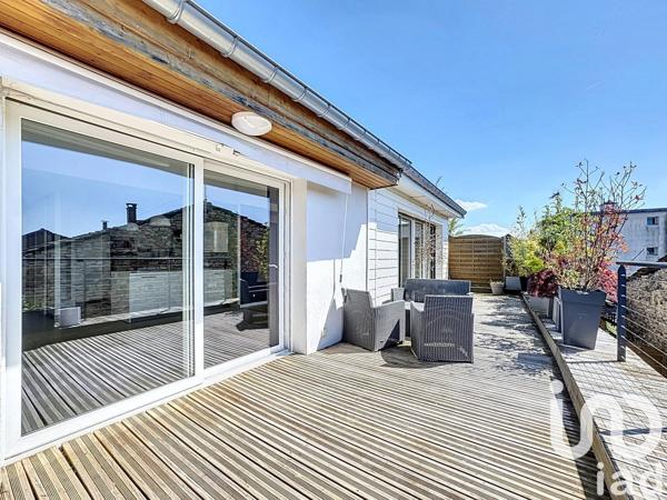 Appartement 5 pièces de 149 m² à GIRMONT (88150)