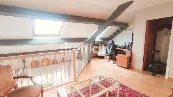 Appartement 6 pièces - 126 m² Exclusivité efficity