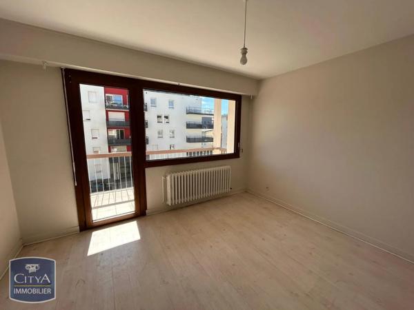 Appartement à louer 4 pièces 113.18m² Saint-Julien-en-Genevois (74160)
