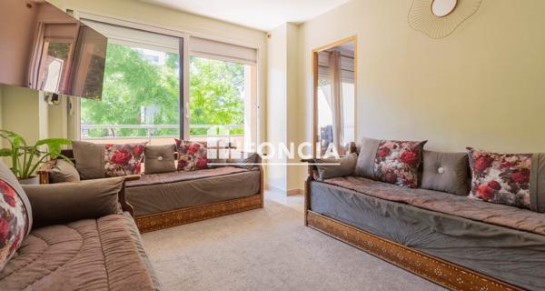 À vendre Appartement 4 pièces 65.45 m² - Marseille 13009