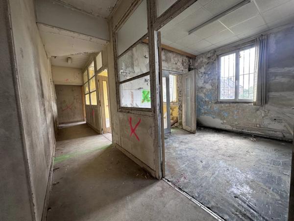 Vente Immeuble 10 pièces 336 m2 à Saint-Quentin