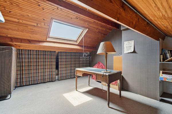 Maison Saint Germain En Laye 8 pièces 170 m2 785 000 € **  - Référence  18440