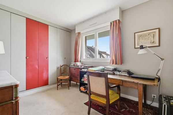 Maison Saint Germain En Laye 8 pièces 170 m2 785 000 € **  - Référence  18440