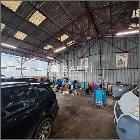 Local commercial avec de beaux volumes !