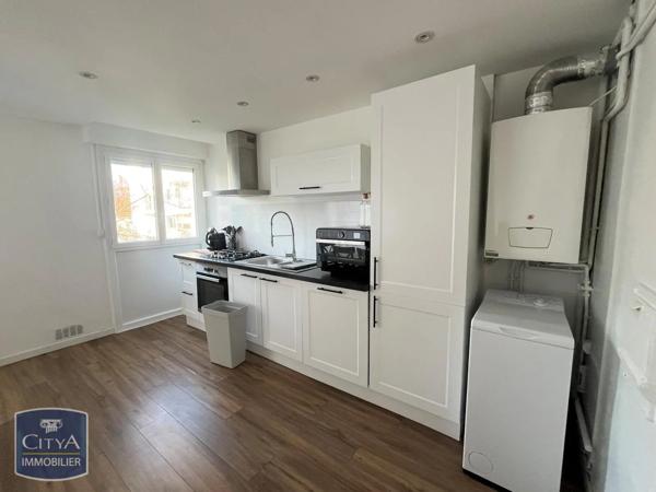 Appartement à louer 3 pièces 72.03m² La Rochelle (17000)