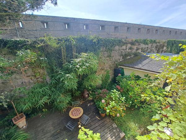 CONCARNEAU - LE CHARME D'UNE BELLE MAISON DE VILLE