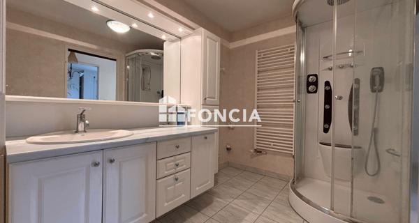 À vendre Appartement 3 pièces 84 m² - Vannes 56000