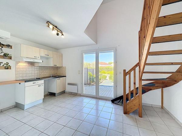 TORREILLES - A VENDRE Villa 3 pièces en 3 faces avec Jardin piscine et garage à 5 min de la plage
