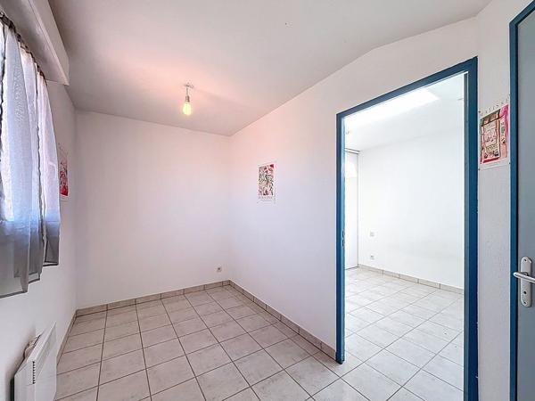 TORREILLES - A VENDRE Villa 3 pièces en 3 faces avec Jardin piscine et garage à 5 min de la plage
