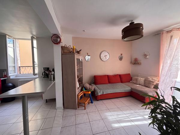 F3 vendu loué à vendre à Corbeil Essonnes - Investissement idéal