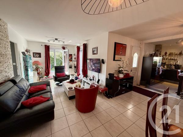 Maison à vendre  4 pièces - 82,92 m 2   SAUJON  - 17