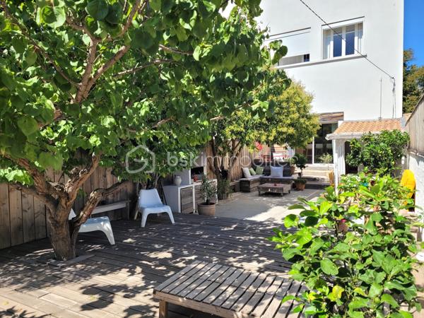 Maison de village de 180 m²