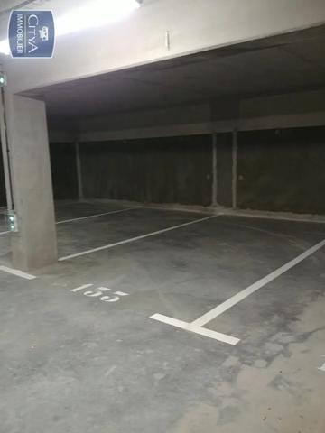 Parking à louer Lille (59000)