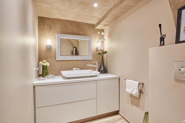 Maison de village de prestige - 215 m² - Extérieurs intimistes - Garage - Centre village