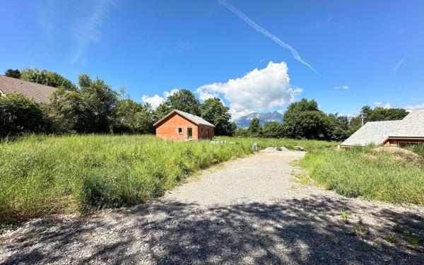 Terrain à vendre    Forest-Saint-Julien