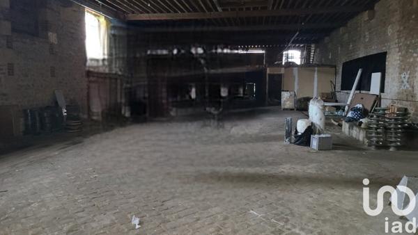 Immeuble à vendre 470 m² Sedan